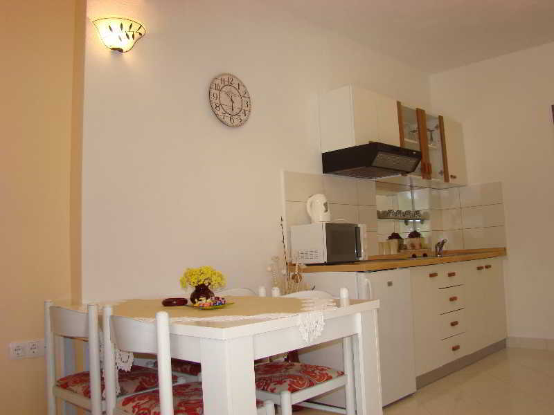 Apartments In Trogir Exterior photo