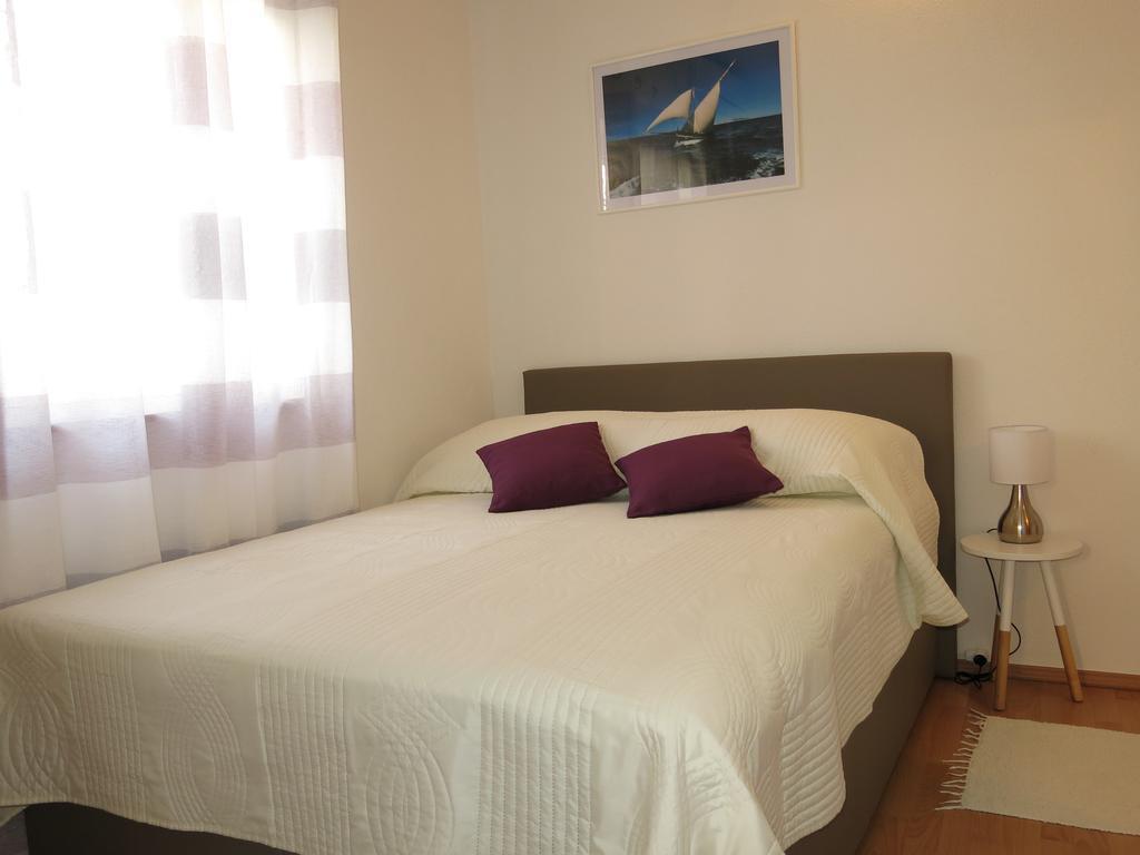 Apartments In Trogir Exterior photo