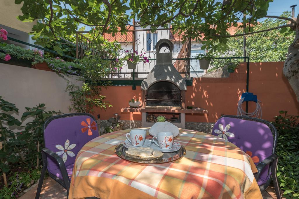 Apartments In Trogir Exterior photo