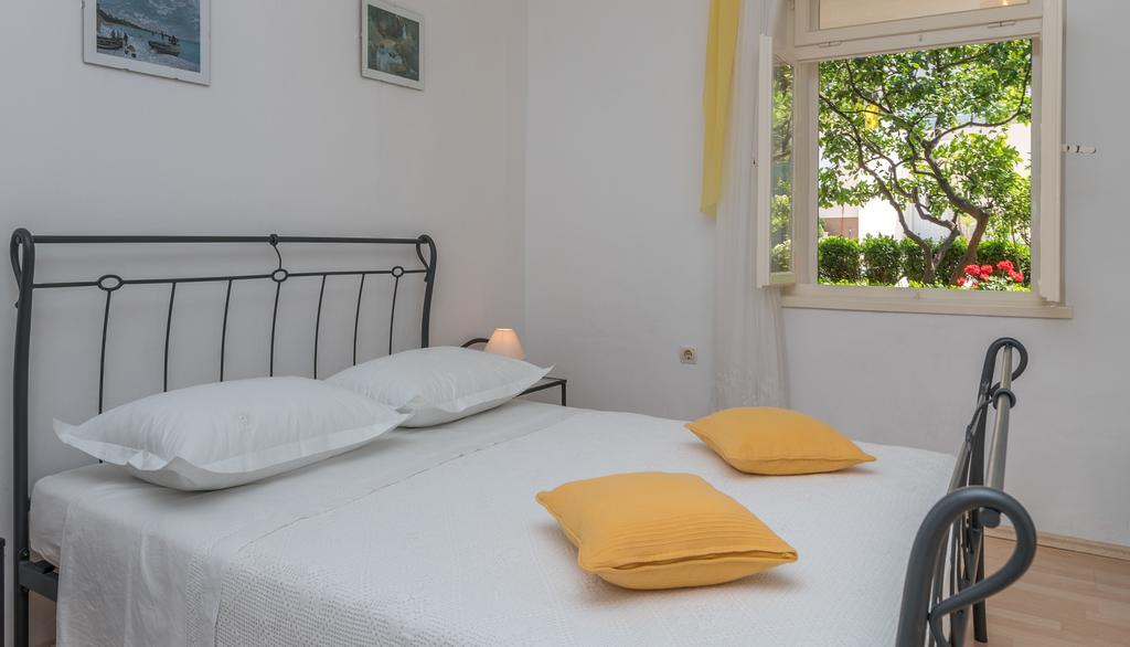 Apartments In Trogir Exterior photo