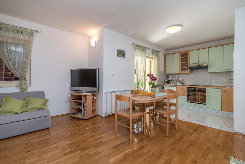 Apartments In Trogir Exterior photo