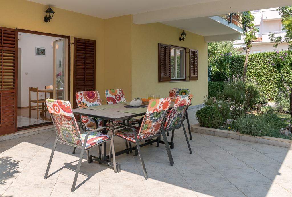 Apartments In Trogir Exterior photo